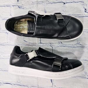 adidas WOMENS SIZE 6.5 Stan Smith Slip On Sneakers Buckle Black EE4888